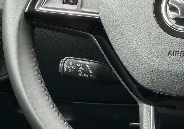 Skoda Superb cena 109999 przebieg: 114490, rok produkcji 2019 z Biała Podlaska małe 466